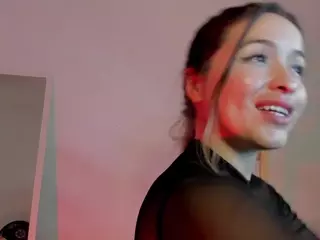 LittleDanni's Live Sex Cam Show