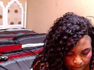 maturenesh's CamSoda show and profile