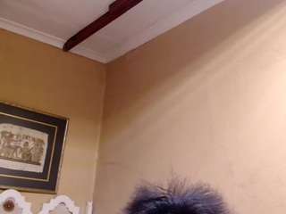 MatureNesh live cam preview