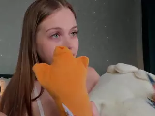 Mia's Live Sex Cam Show