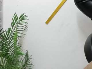miiranda-vega live webcam show