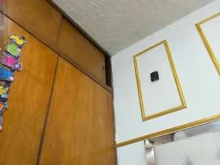 Miiranda-vega live webcam show