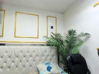 miiranda-vega's live room