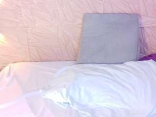 milf-loves-cock from CamSoda