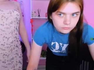 pure-radiance Live Webcam on CamSoda