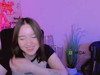 pure-radiance Live Webcam on CamSoda