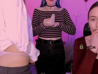 pure-radiance, female webcam model,  years old, on live webcam