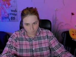 pure-radiance Live Webcam on CamSoda