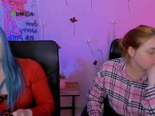 pure-radiance Live Webcam on CamSoda