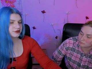 pure-radiance Live Webcam on CamSoda