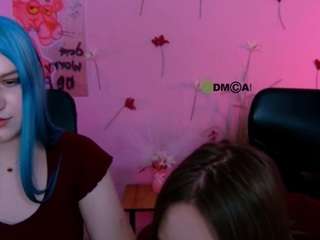 pure-radiance Live Webcam on CamSoda