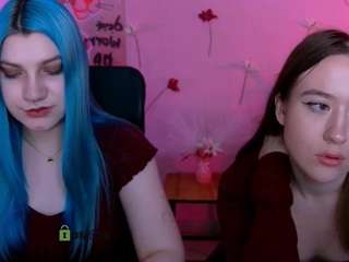 pure-radiance's CamSoda show and profile