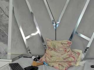samanthaht webcam