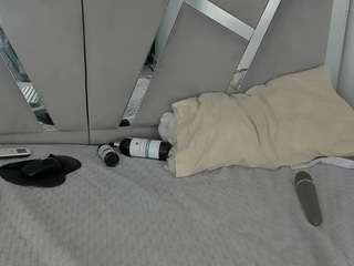 samanthaht webcam model