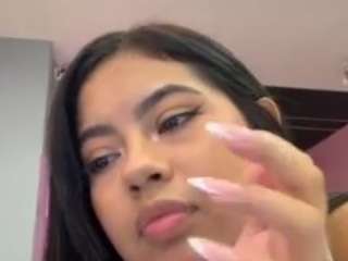 tarahills Live Webcam on CamSoda