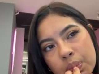 tarahills Live Webcam on CamSoda