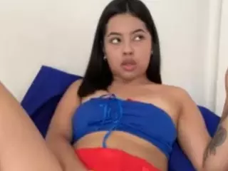 TaraHills's Live Sex Cam Show