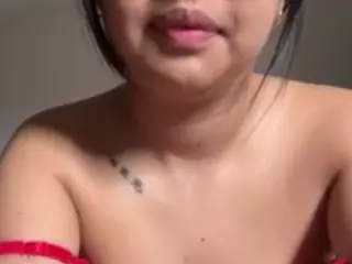 TaraHills's Live Sex Cam Show