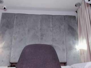  aliinasmith chat room