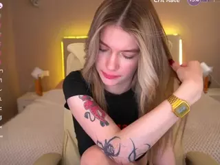 AnacondaOn's Live Sex Cam Show