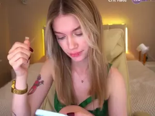 AnacondaOn's Live Sex Cam Show