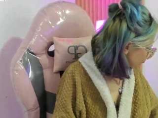 yukky-kuran from CamSoda