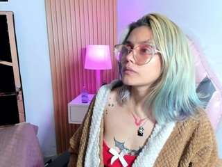 yukky-kuran webcam model