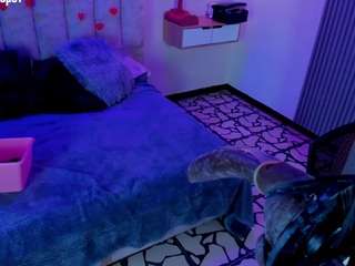 angels-collins live cam profile