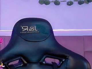 babyalejaa live cam profile