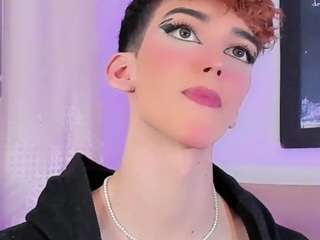 Bu model şu anda canlı. babyalejaa