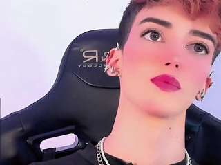 Baby_moon_