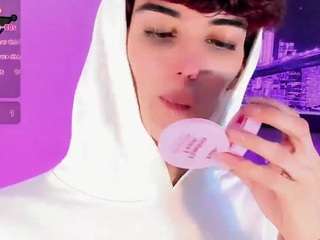 Baby_moon_