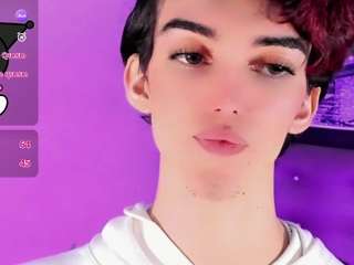 Baby_moon_ live cam preview