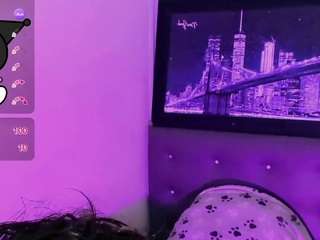 Baby_moon_ live cam preview