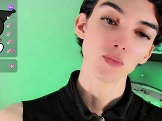 Baby_moon_ live cam preview