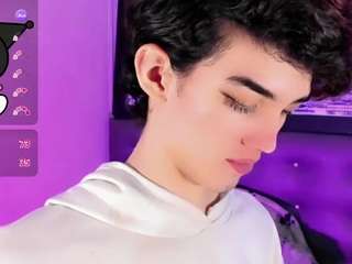 Baby_moon_
