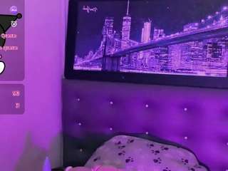 Baby_moon_ live cam preview