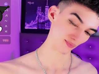 Baby_moon_