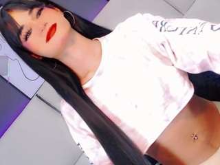 baddinner Live Webcam on CamSoda