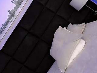 baddinner Live Webcam on CamSoda