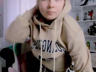 ketrinnn Live Webcam on CamSoda