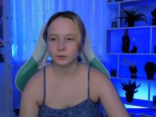 ketrinnn Live Webcam on CamSoda