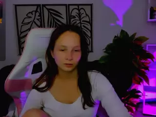 Ketrinnn's Live Sex Cam Show