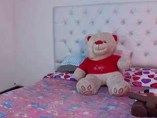 megan-stathan webcam