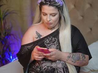 tiffanytrinity Sex Cam Show
