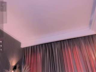 AnahiCurlie