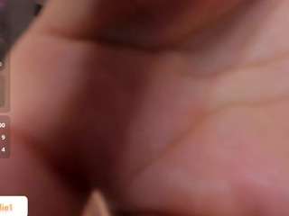 anahicurlie Live Webcam on CamSoda