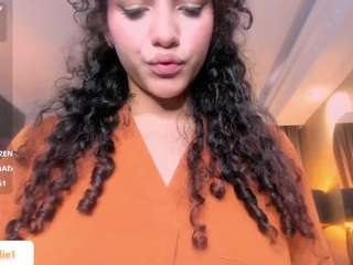anahicurlie