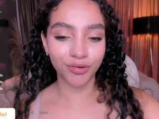 anahicurlie