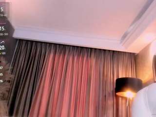 anahicurlie Sex Cam Show